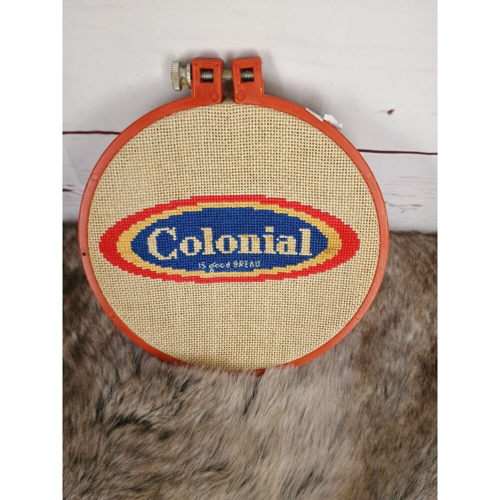 Vintage‎ Colonial-Inspired Needlepoint Wall Art In Red Plastic Hoop Frame